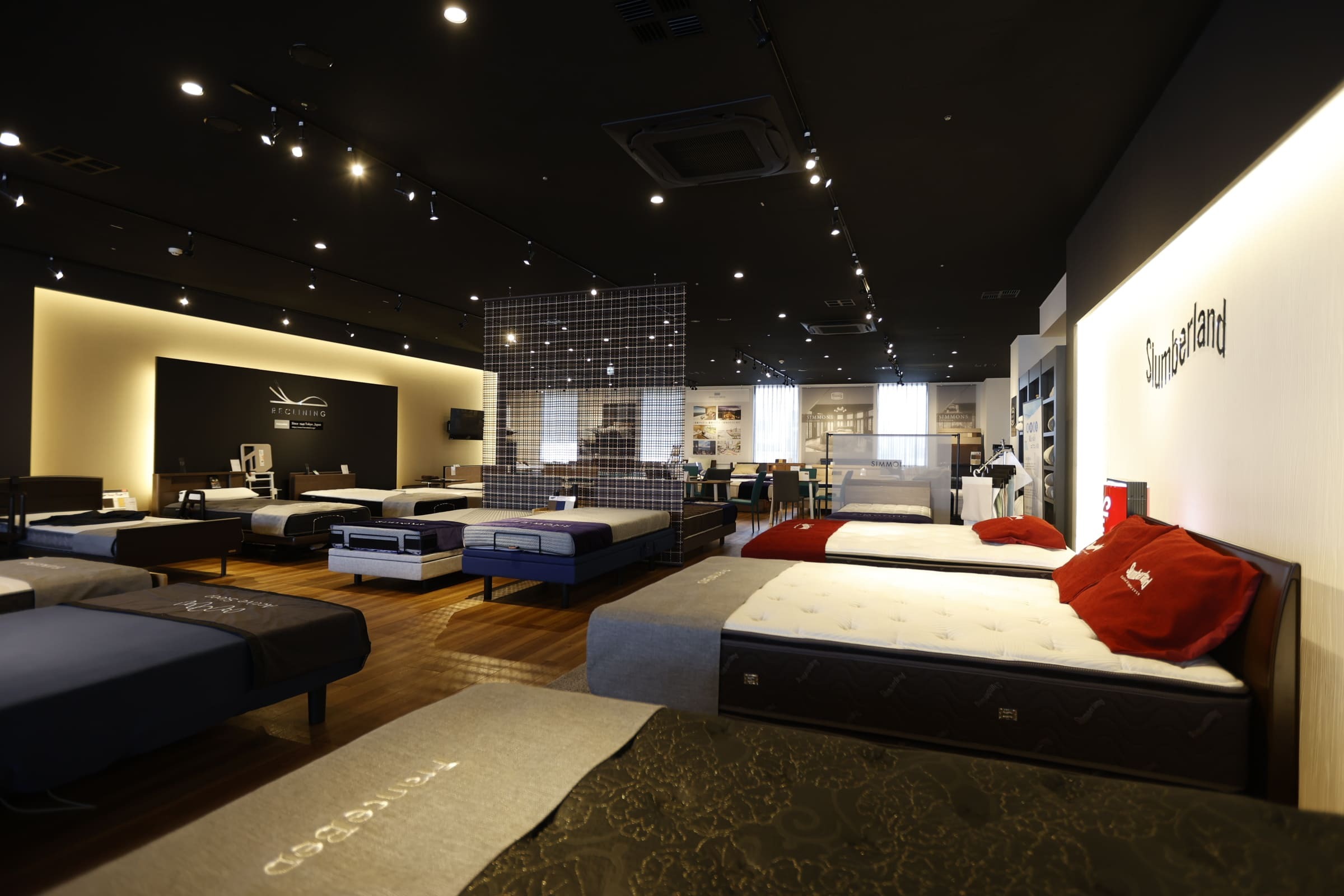 亀屋家具 銀座店