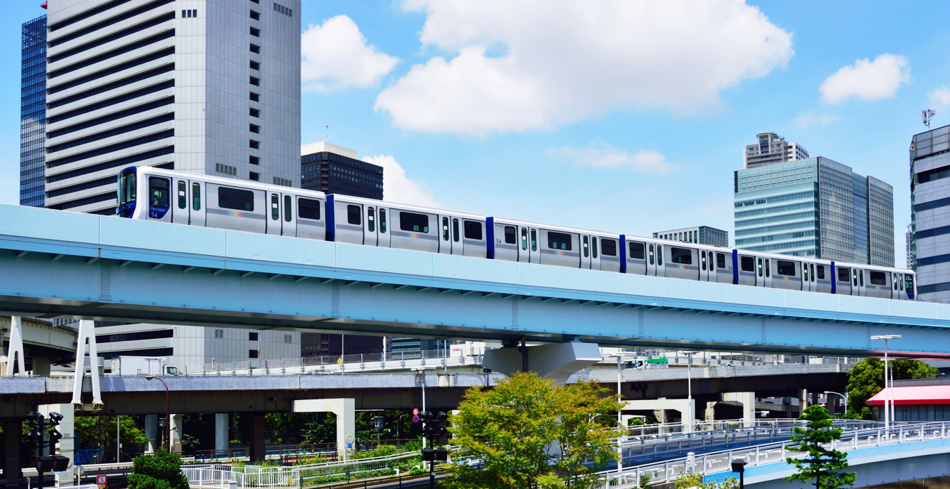 ゆりかもめ　豊洲駅